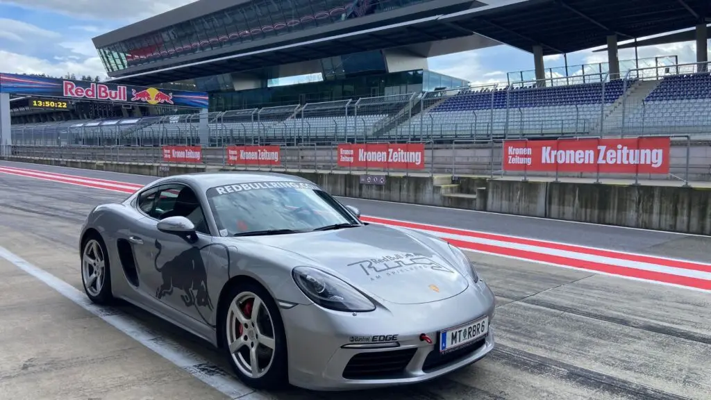 Vi2Mi Projekt Red Bull Ring - Kronen Zeitung Event Branding